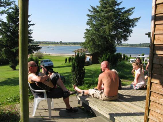 Vikaer Strand Camping & Cottages Diernæs Quarto foto